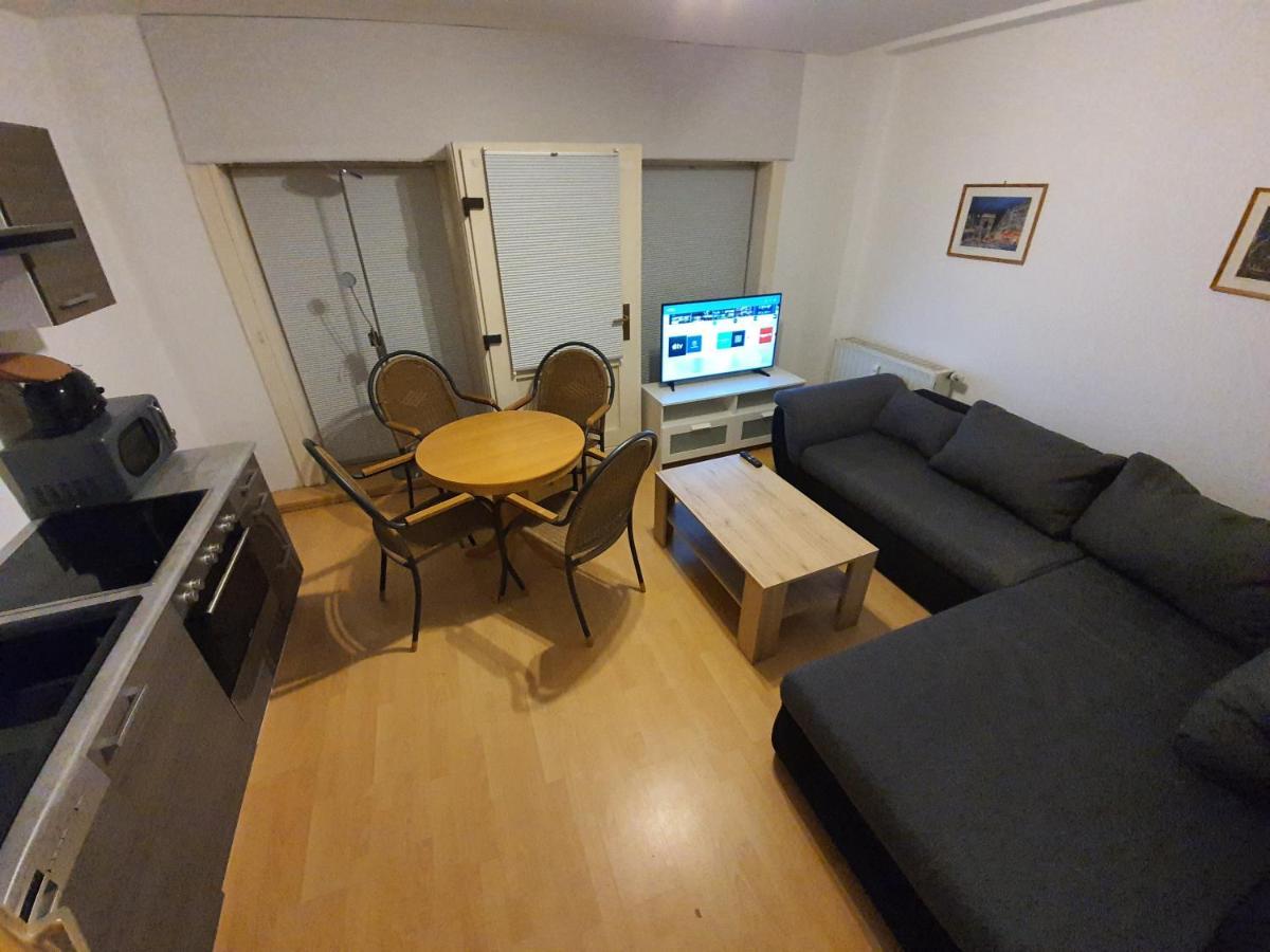 Zentrale 2 Zimmer Eg Wohnung Mit Balkon Leipzig Ngoại thất bức ảnh